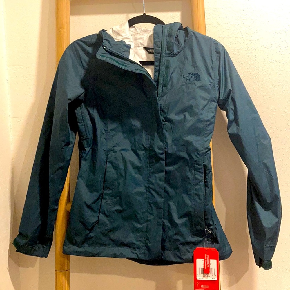 The North Face Women's venture 2 jacket